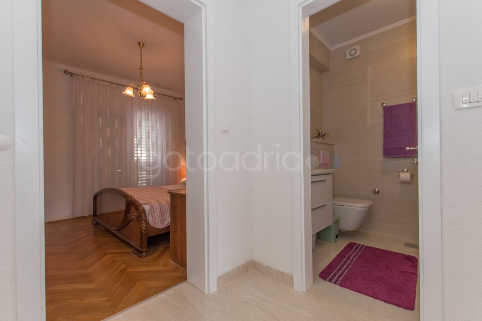 Apartman Rose VIII