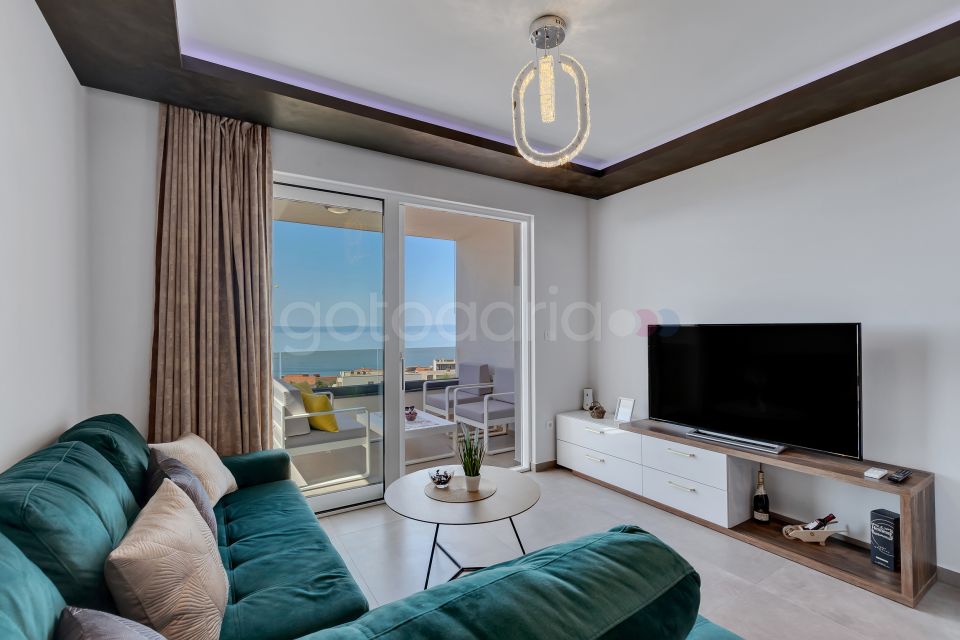 Seaview Luxury apt Luki