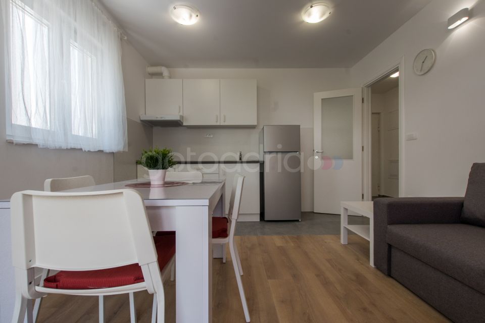 Apartman s balkonom Pezze III 