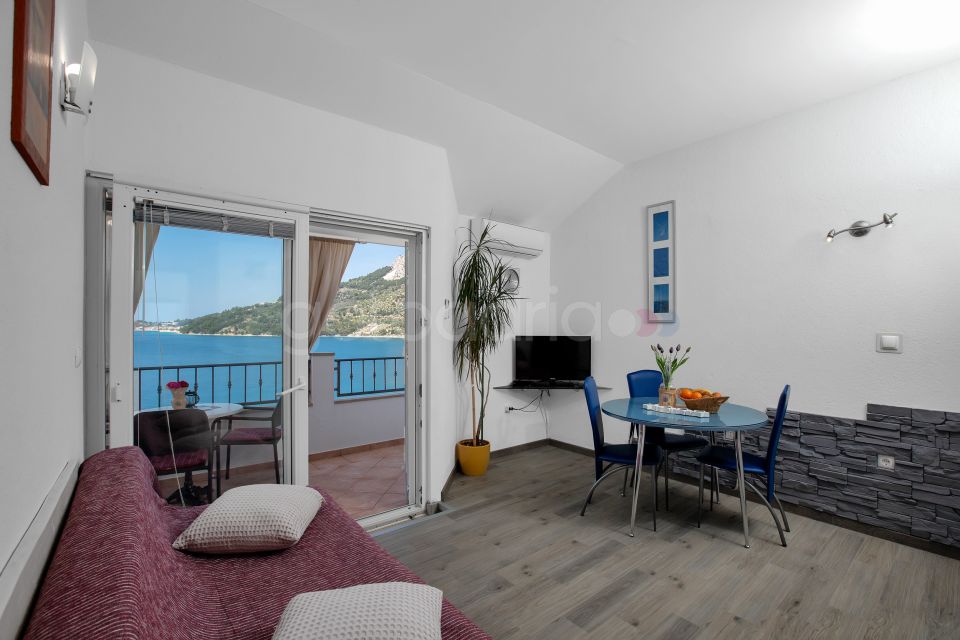 Beach View Apartment Maria I