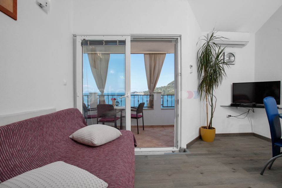 Beach View Apartment Maria I