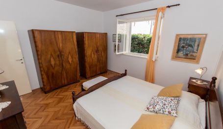 Apartman u centru Clea 