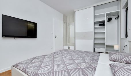 Luxury apartment Sidro