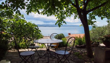 Ljubica VIII BeachFront apartment