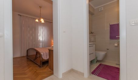 Apartman Rose VIII 