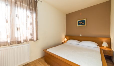 Apartman u centru Dolore II