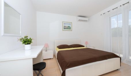 Beach apartment Silvana