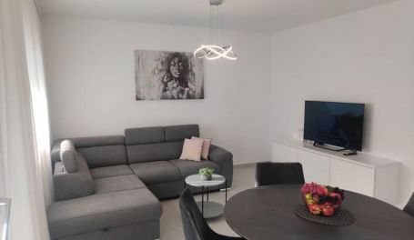 Apartment Mata