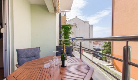 Barbin apartment in center